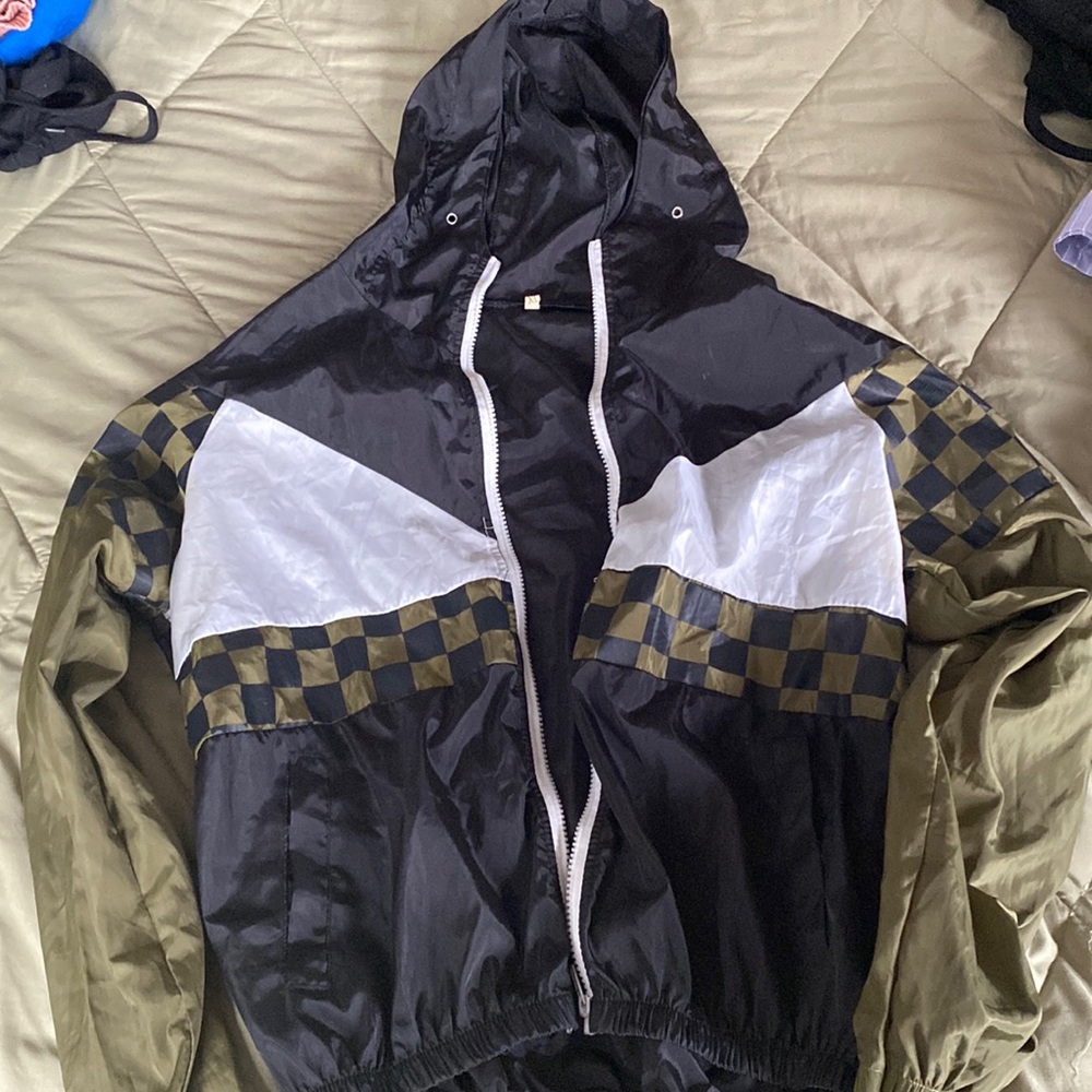 Green windbreaker great for jogging